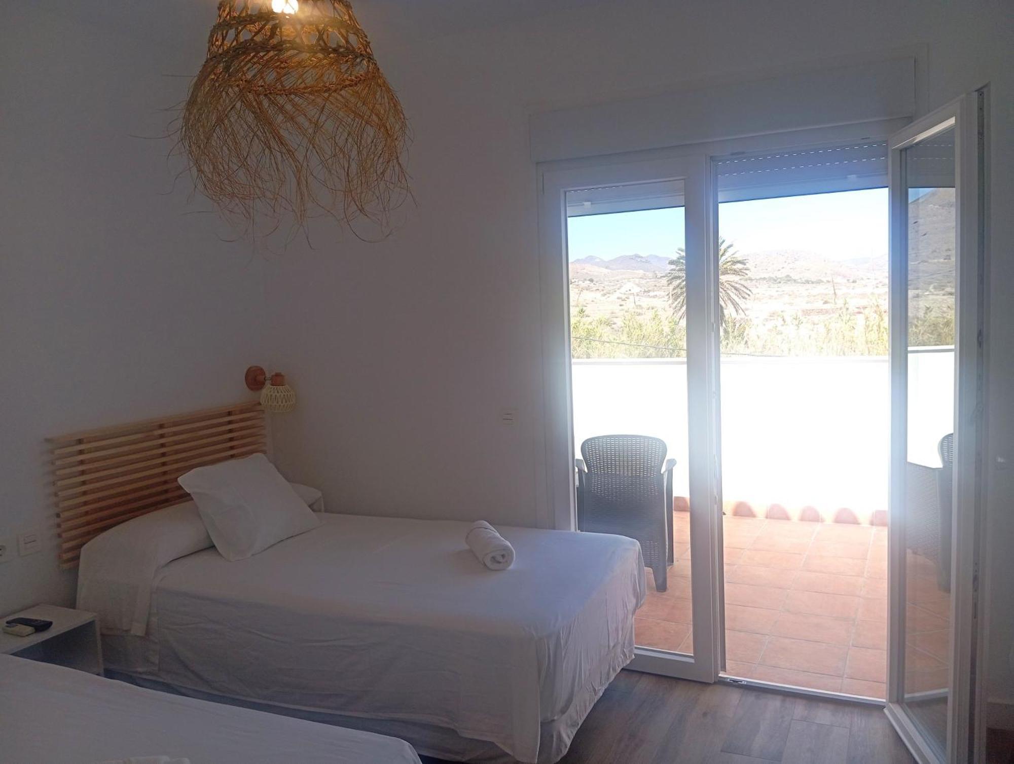 Hostal Casa Emilio Almería Exterior foto